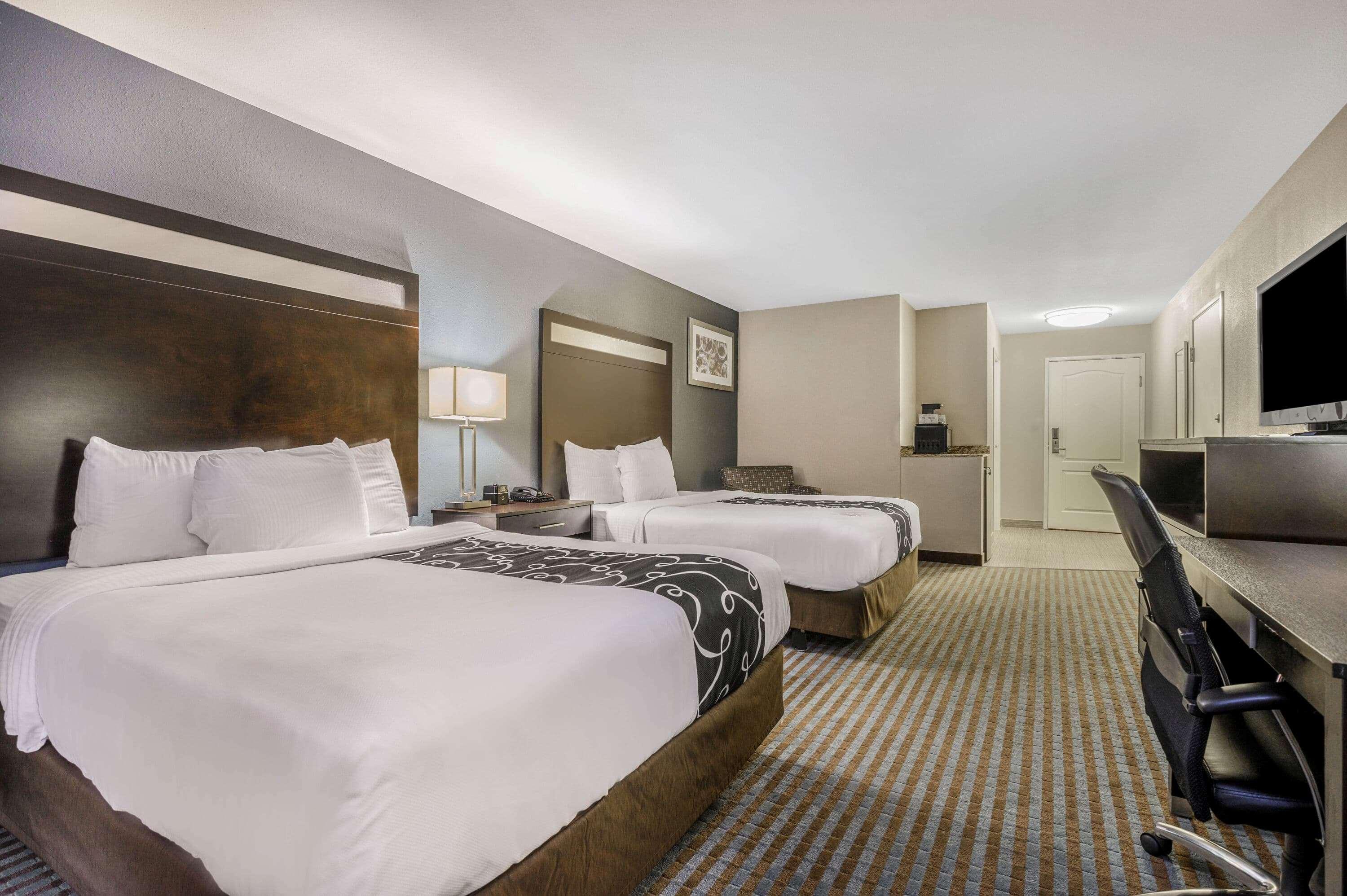 La Quinta Inn & Suites Casino And Bar By Wyndham Glendive Exteriör bild
