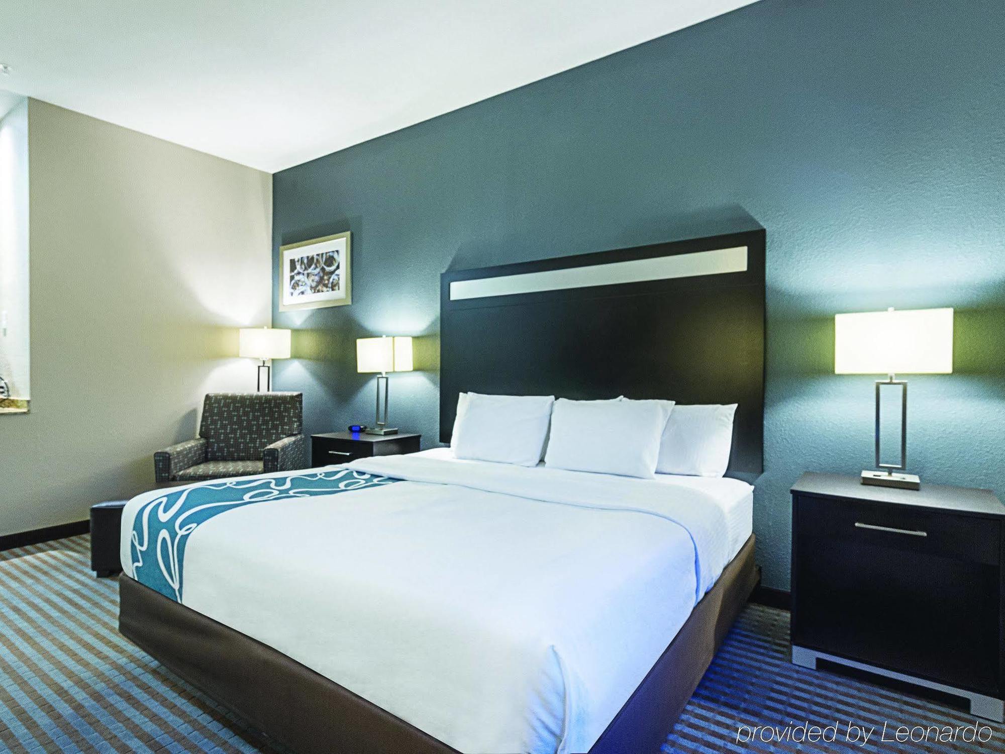 La Quinta Inn & Suites Casino And Bar By Wyndham Glendive Exteriör bild